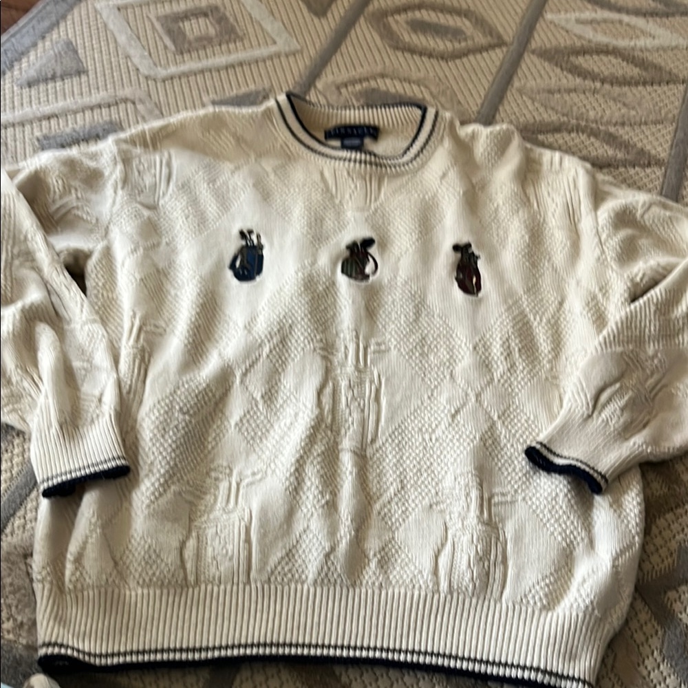 Cream Crewneck Sweater with Knit Texture and Eye Design